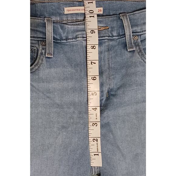 Levi's High-Rise Straight Crop light wash Denim Cropped Jean Womens W26 26Wx24L - Picture 5 of 8
